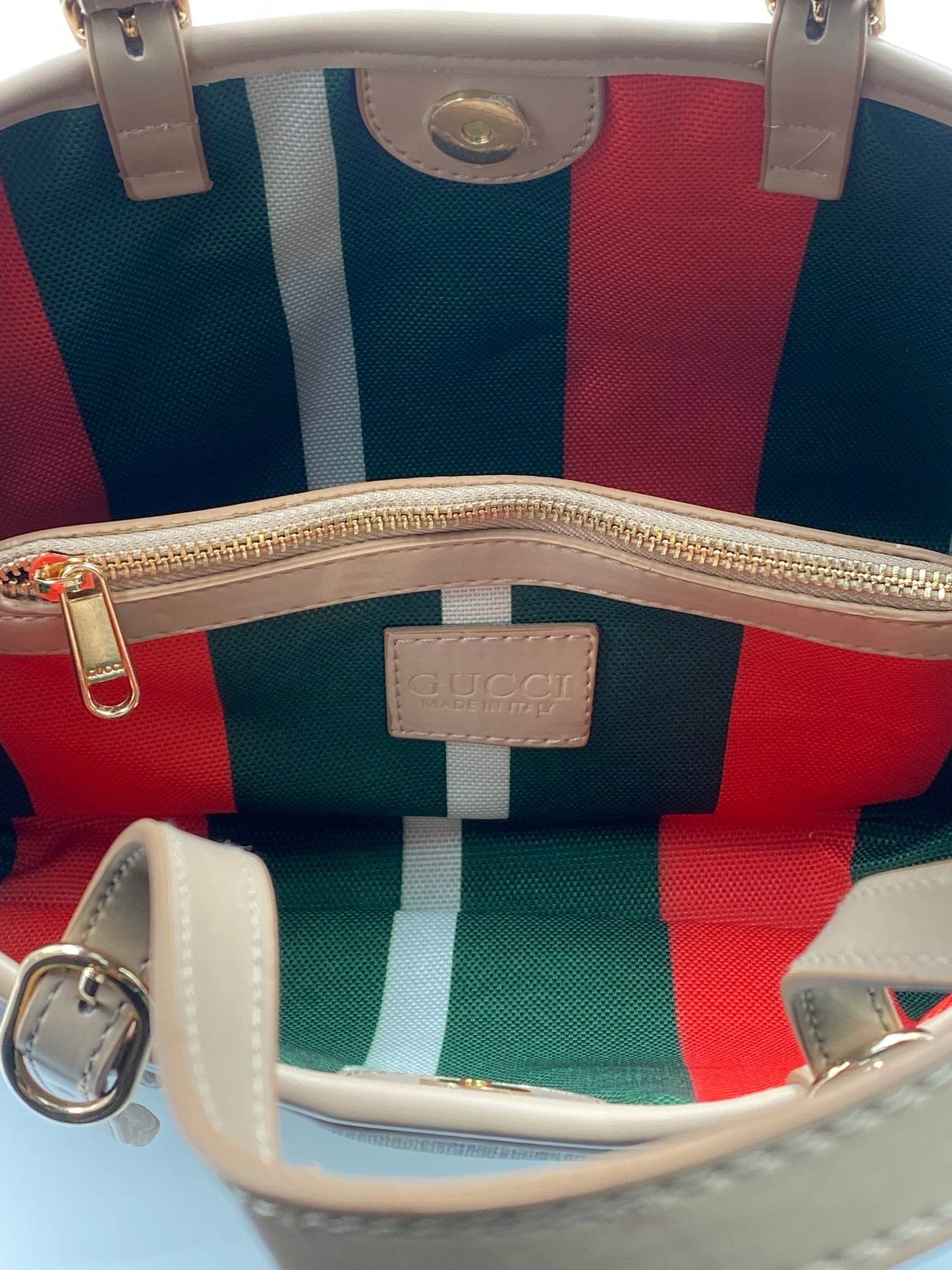 Gucci GG ENBLEM