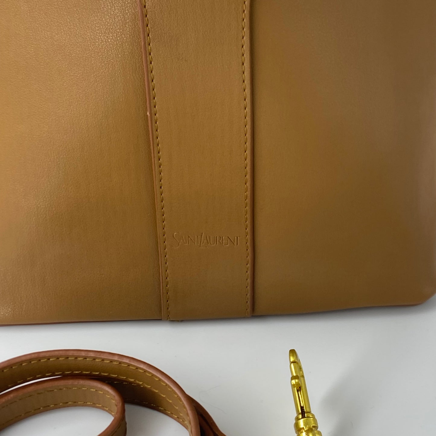 SAINT LAYRENT Y TOP-HANDLE BUCKET