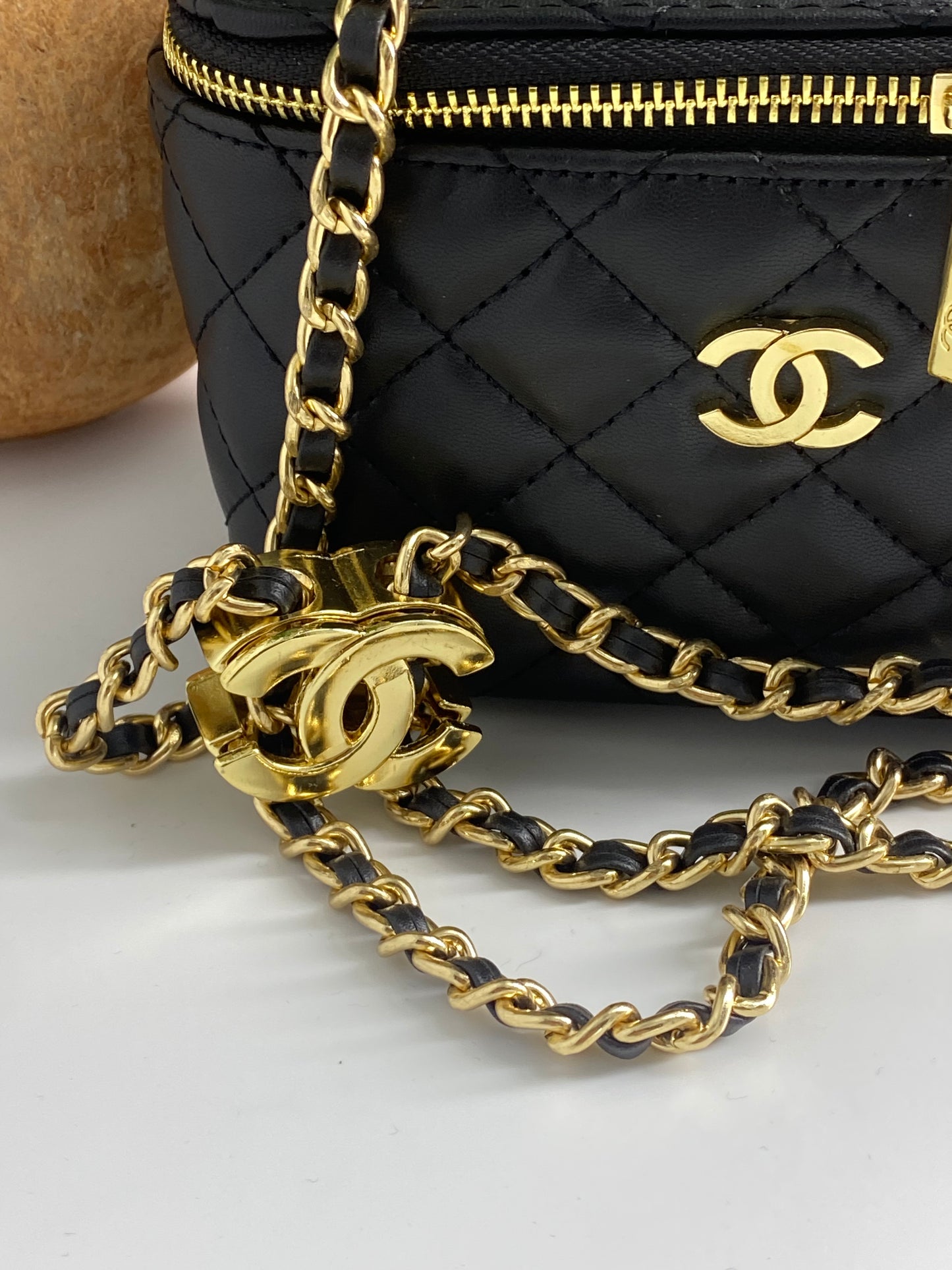 CHANEL CASE