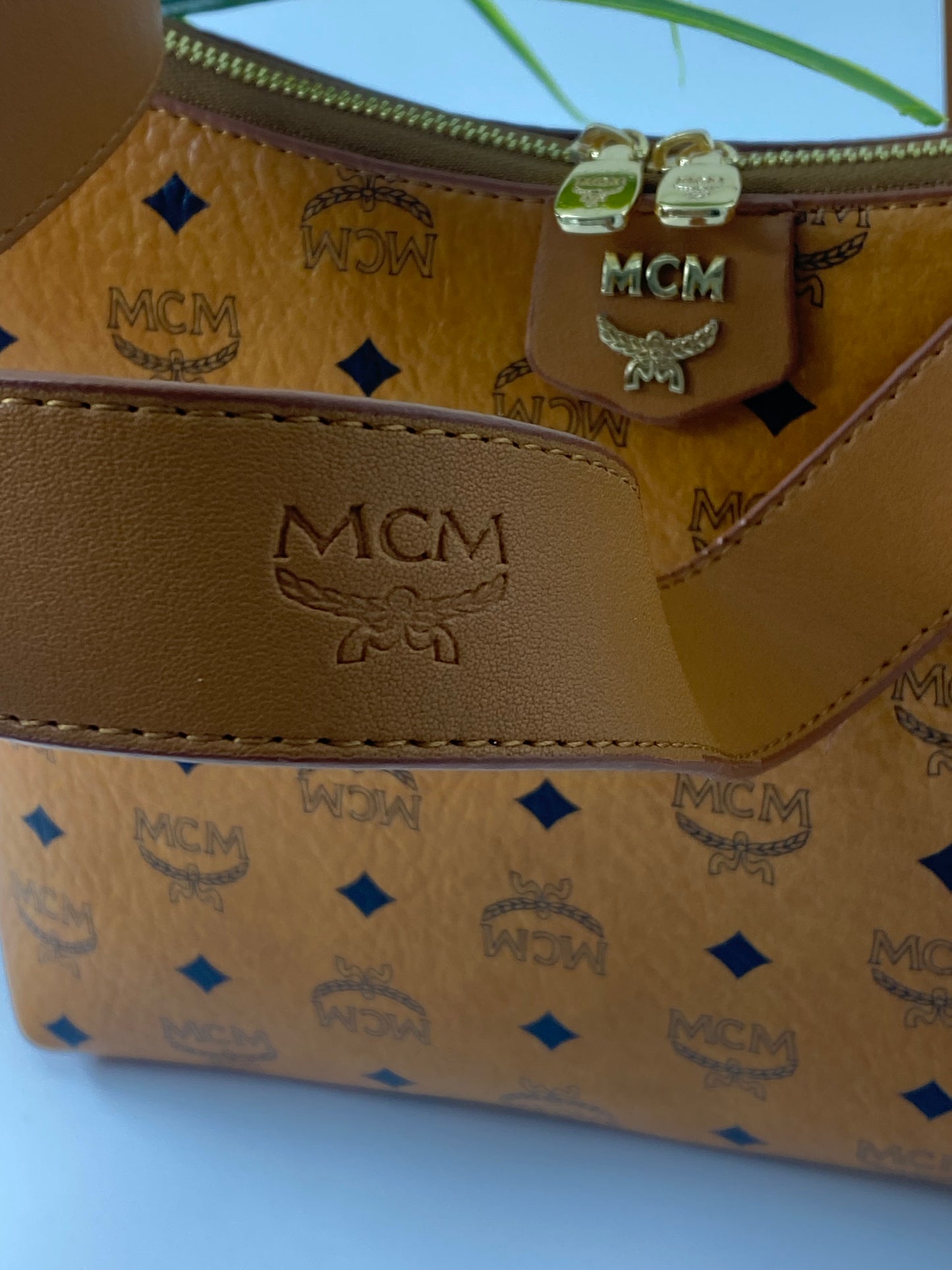 MCM