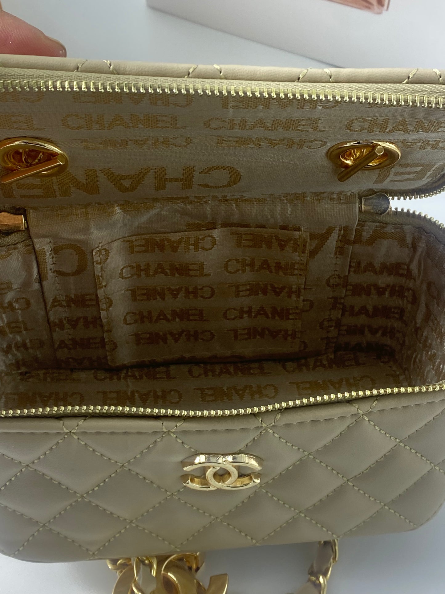 CHANEL CASA