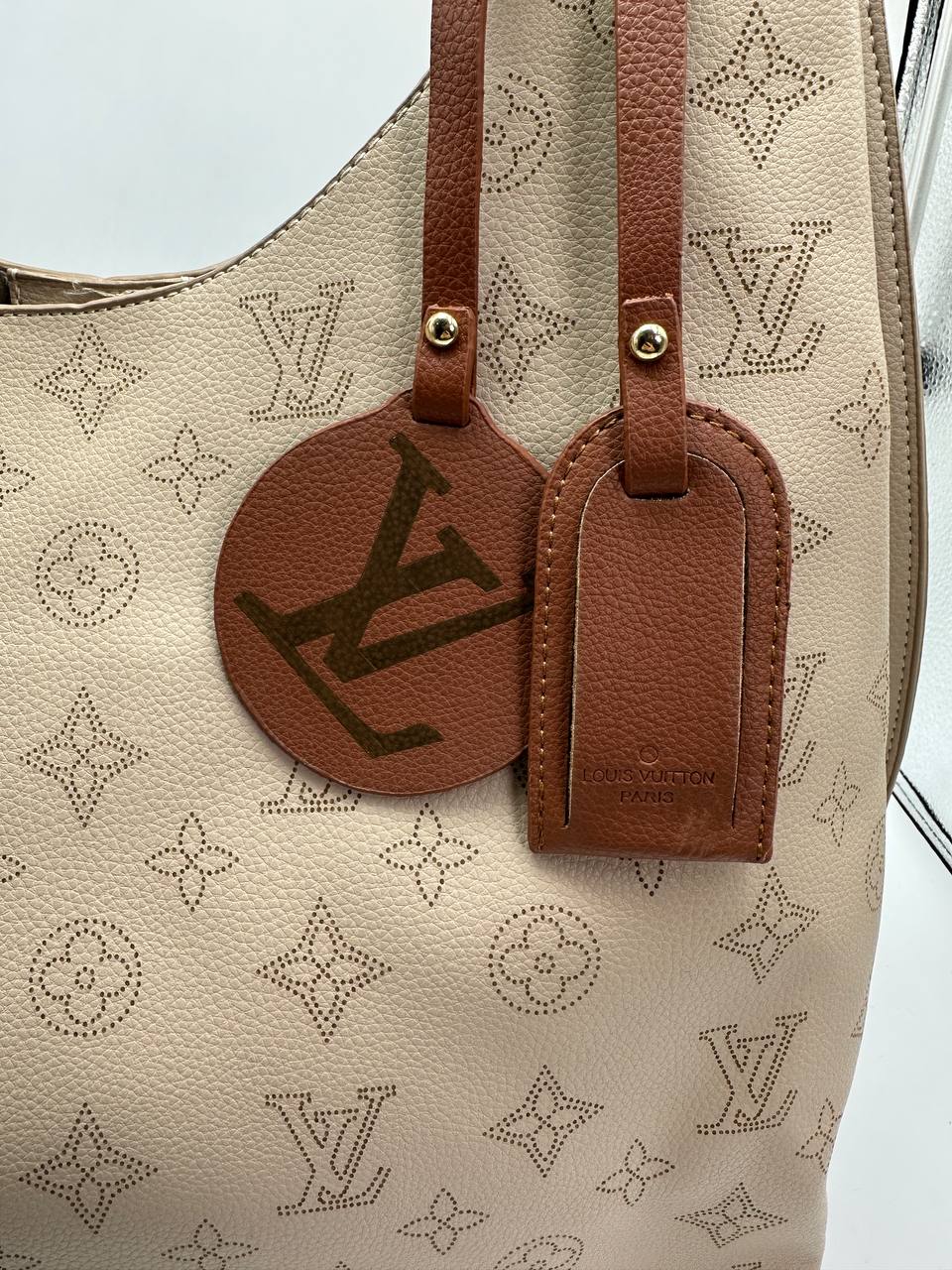 Louis Vuitton Carmel