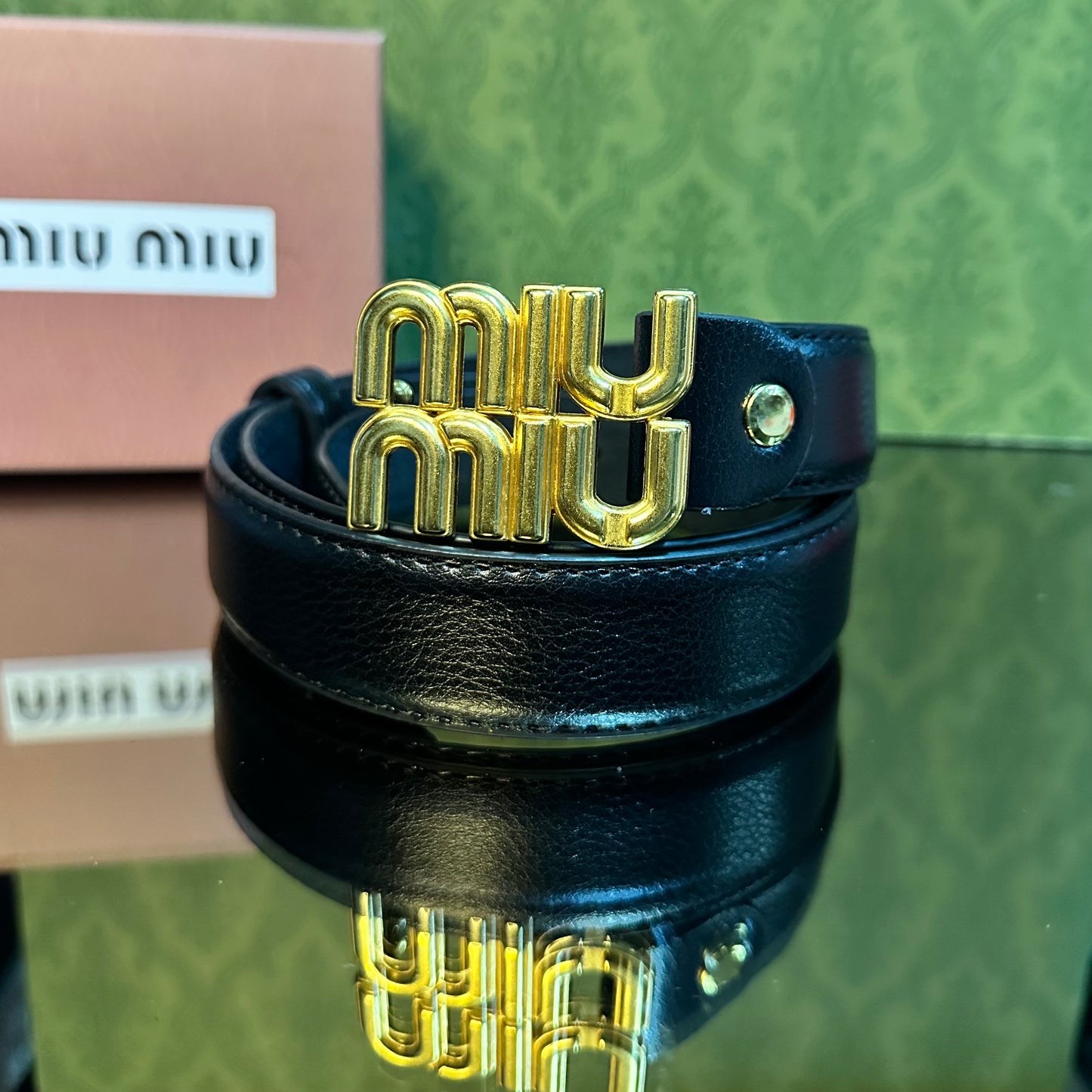 MIU MIU  δέρμα