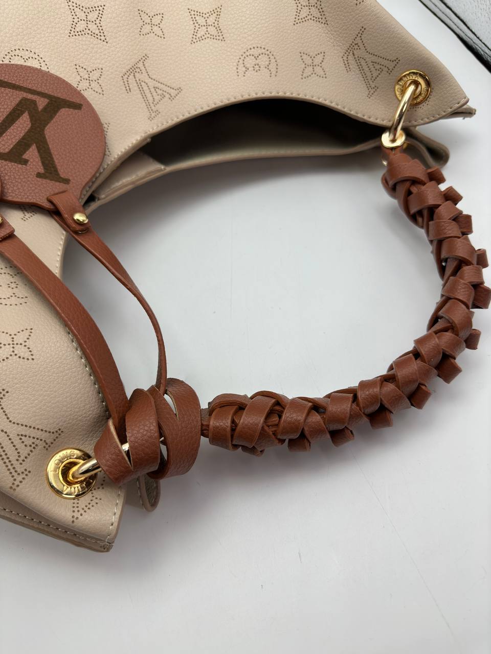 Louis Vuitton Carmel