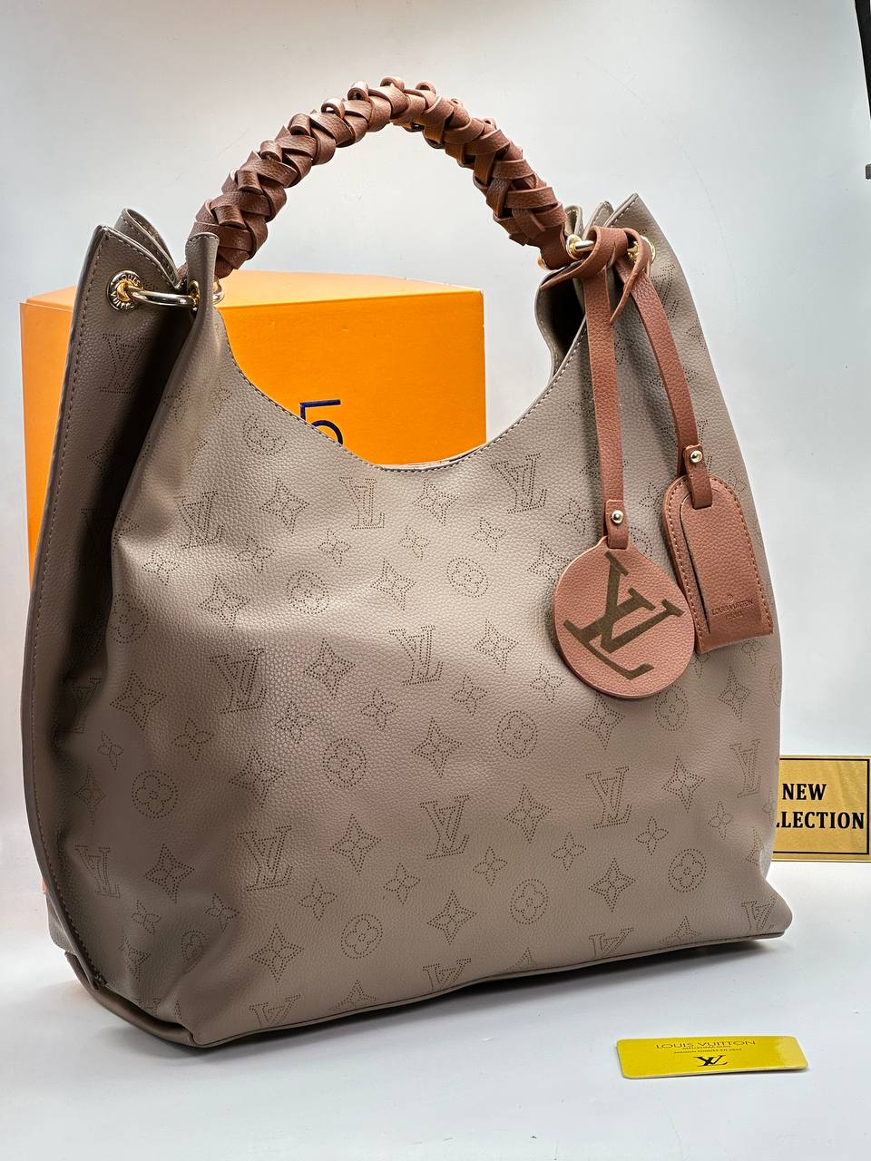 Louis Vuitton Carmel