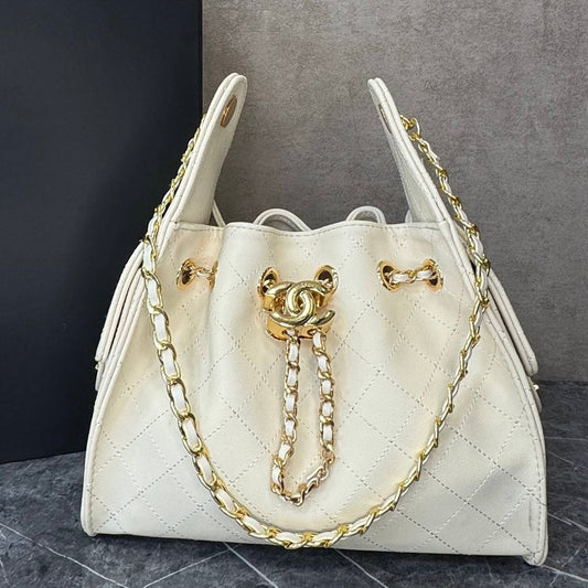 Chanel 25