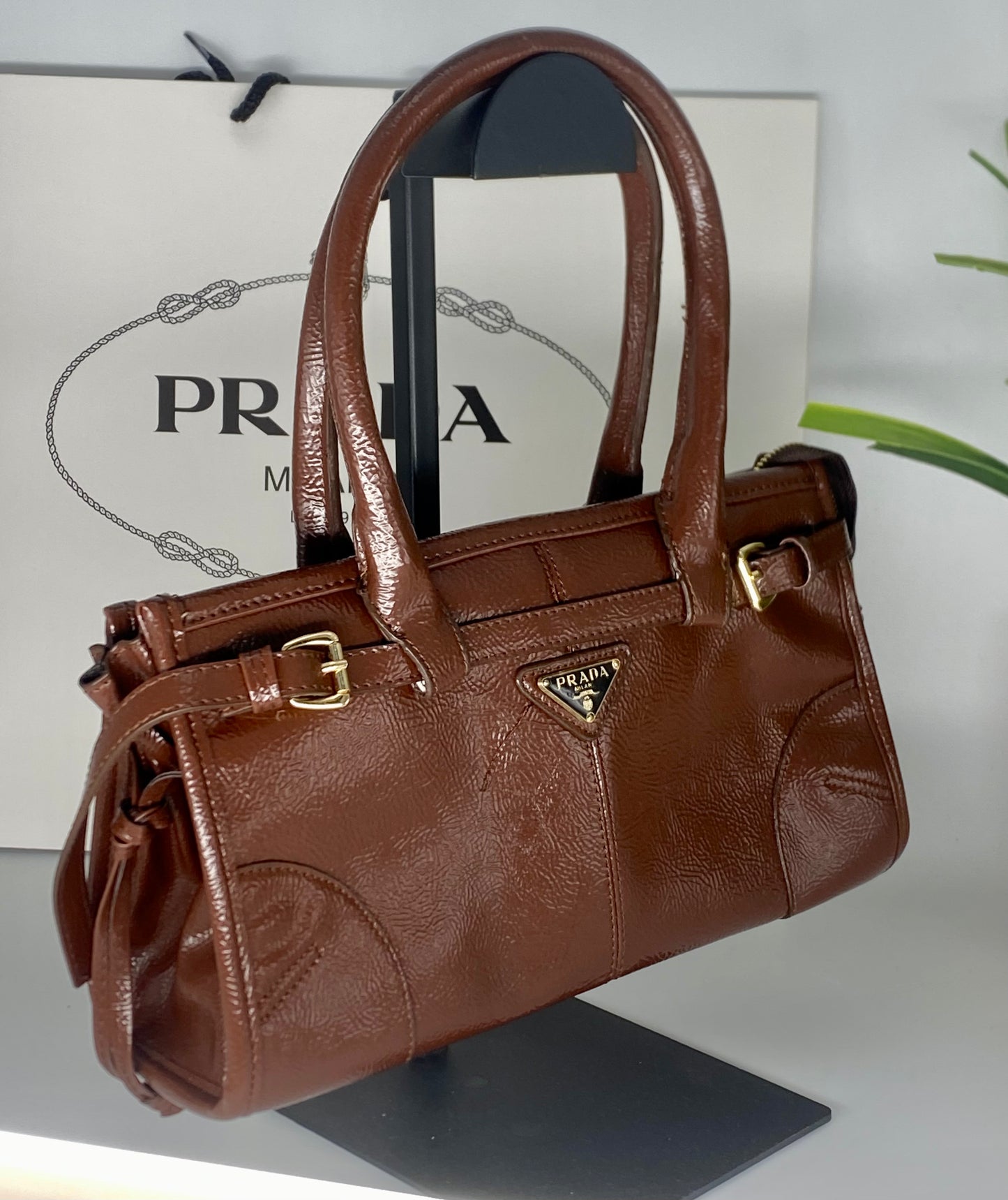 PRADA shoulder