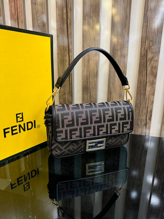 FENDI BAGUETTE