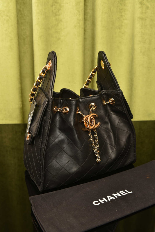 CHANEL 25 HANDBAG