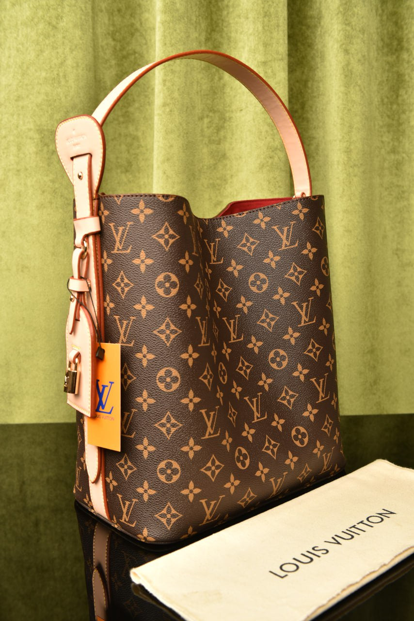 LOUIS VUITTON  ALL IN GM