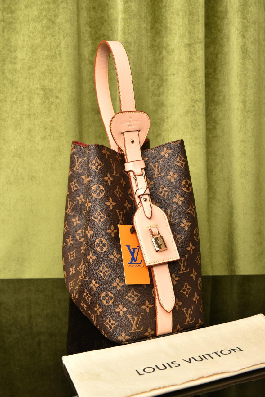 LOUIS VUITTON  ALL IN GM