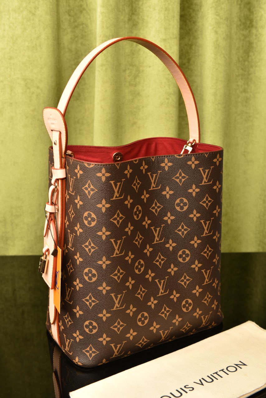 LOUIS VUITTON  ALL IN GM