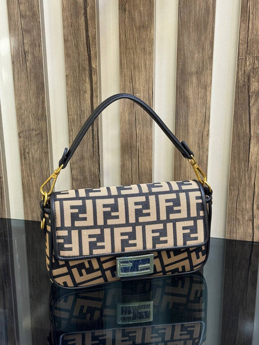 FENDI BAGUETTE