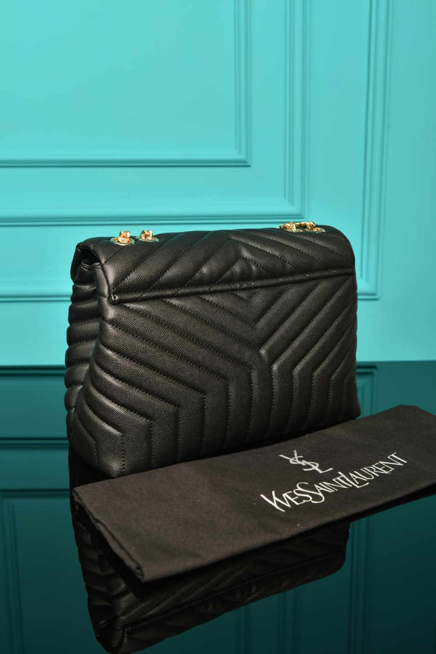 YSL 𝙇𝙊𝙐𝙇𝙊𝙐 𝙋𝙐𝙁𝙁𝙀𝙍 𝙎𝙃𝙊𝙐𝙇𝘿𝙀𝙍 𝘽𝘼𝙂