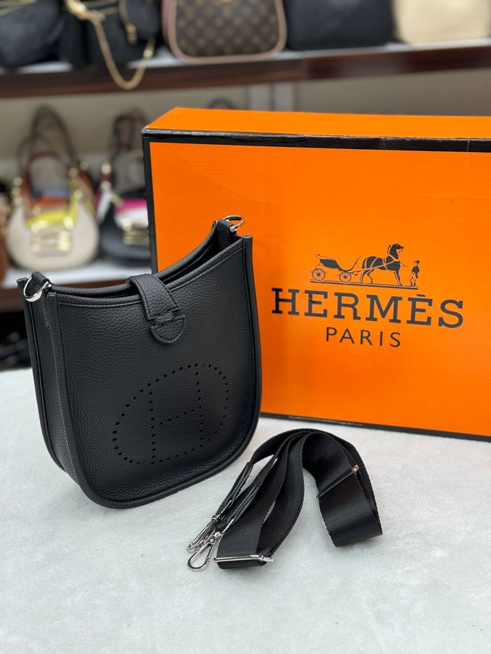 Hermes Evelyne