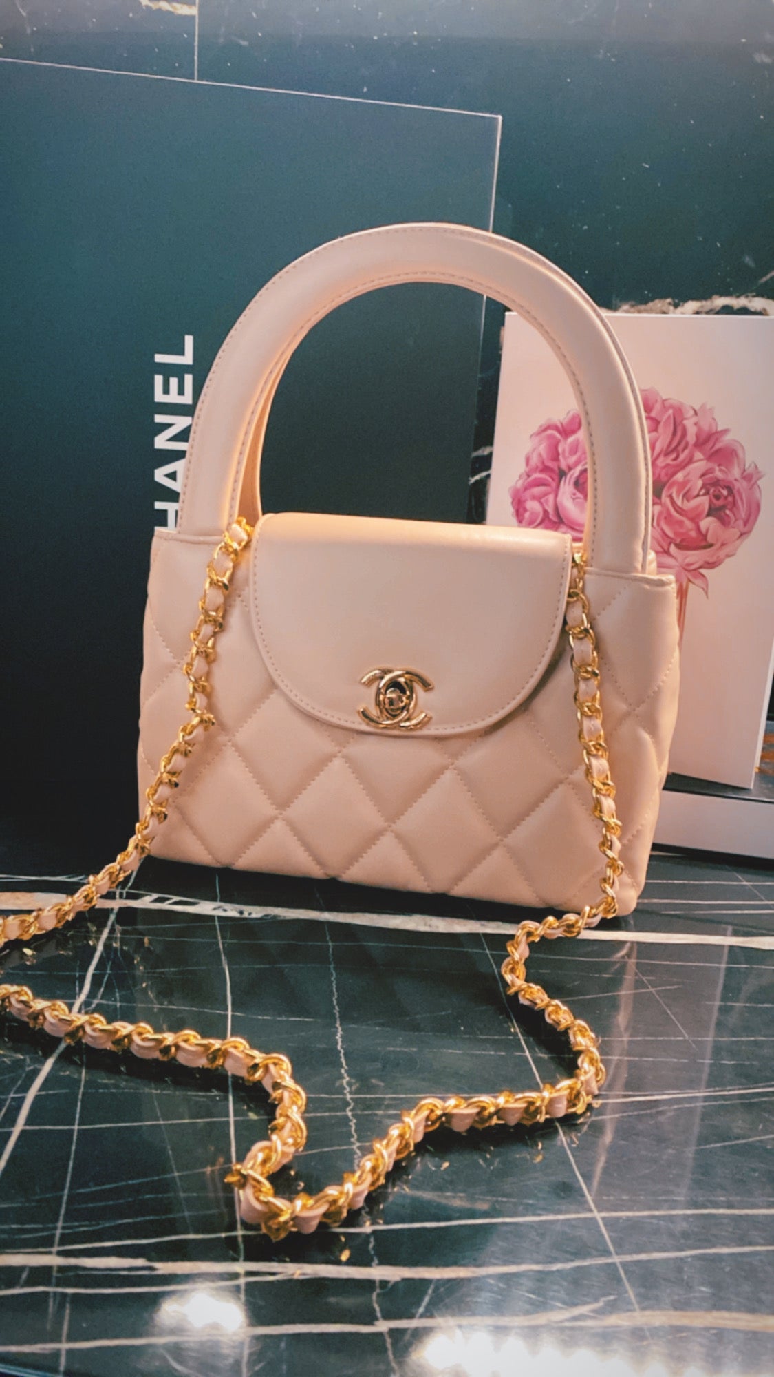 CHANEL SHOPPING medium pink