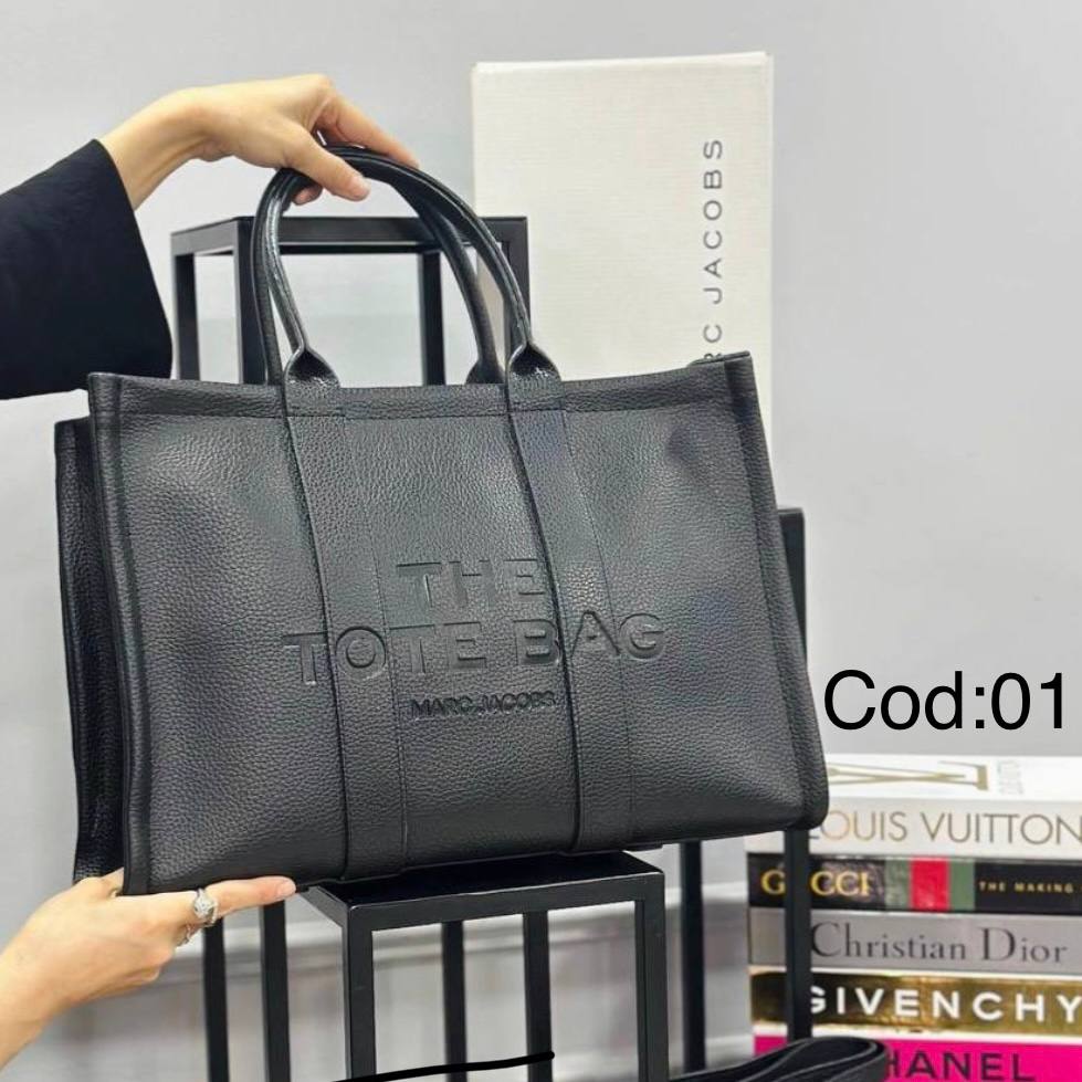 MARC JACOBS TOTEBAG BLACK